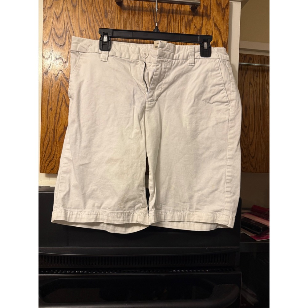 Magellan Outdoors Womens White Chino Shorts Size 10 Cotton Blend Casual Outdoor
